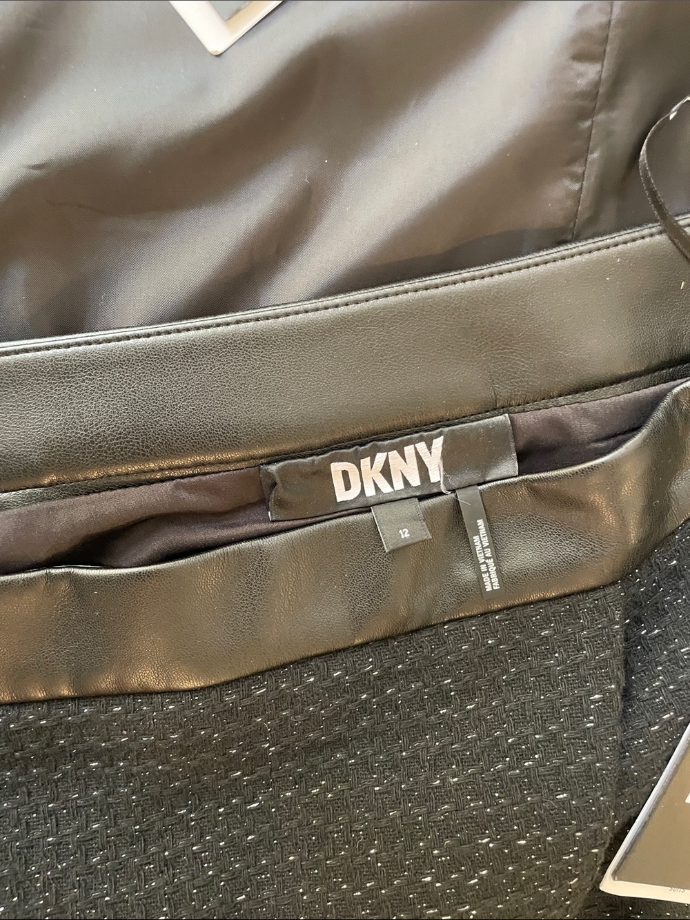 DKNY Black Tweed Collarless Blazer with Leather Trim - Picture 3 of 14